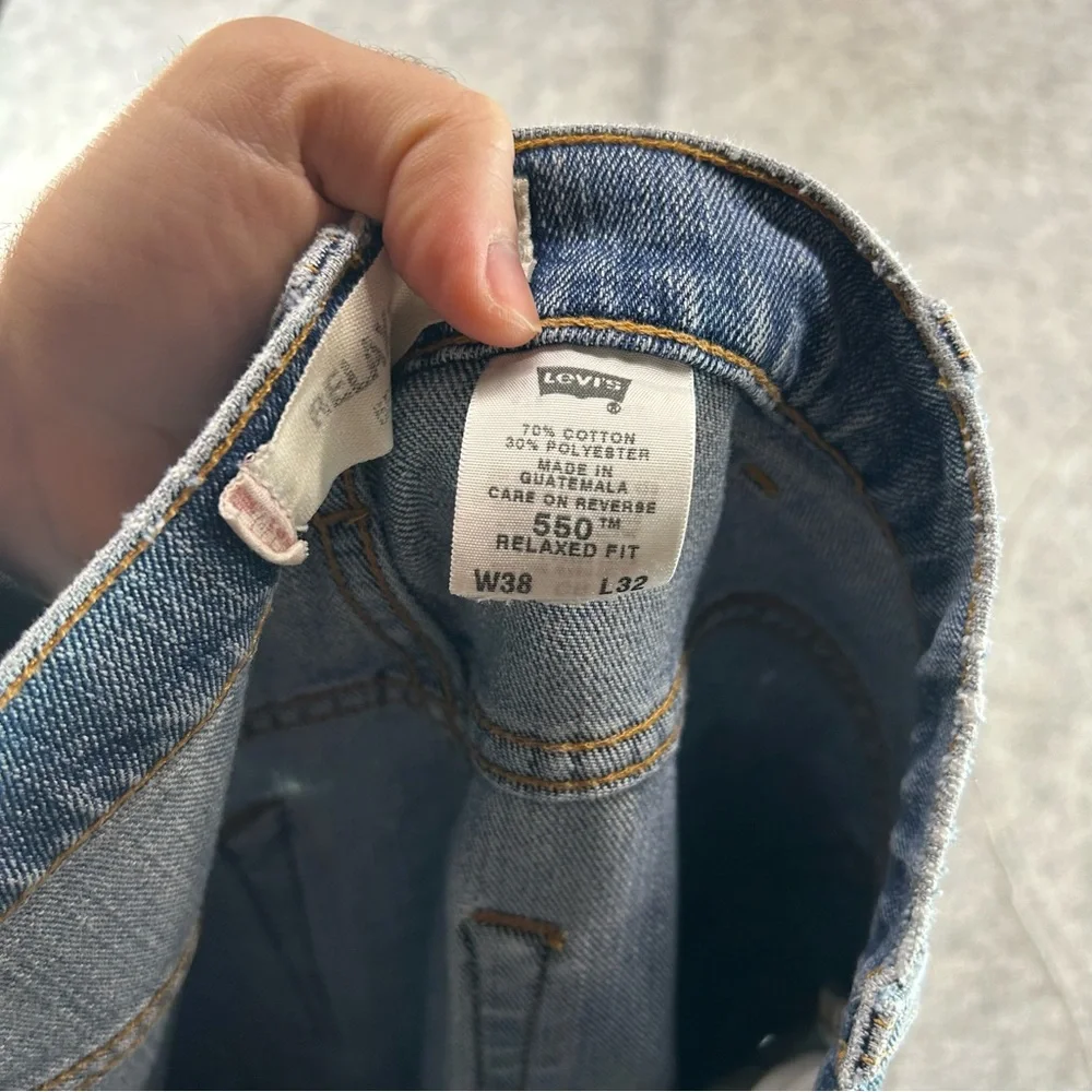 Vintage Levi’s 550 Jeans Men 38x32 Blue Relaxed Y2K Baggy‎ Wide-Leg Grunge Denim